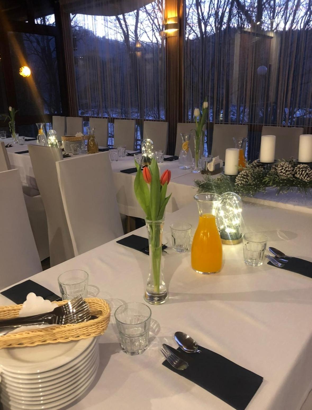 Osrodek Szkoleniowo Wypoczynkowy Roznow Hotel Exterior photo